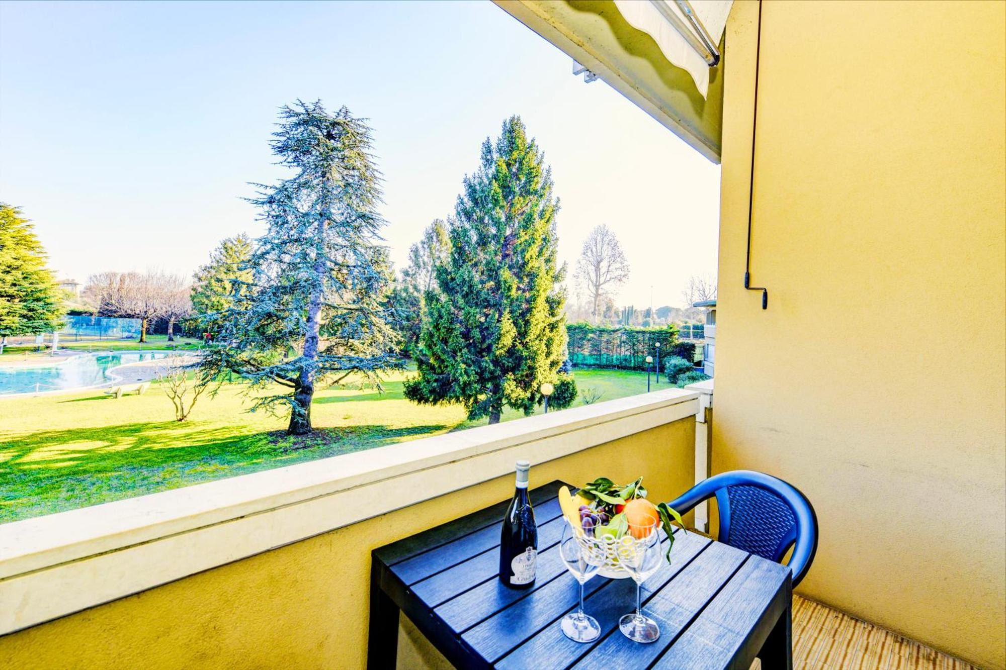 The Riva Apartment Sirmione Zewnętrze zdjęcie